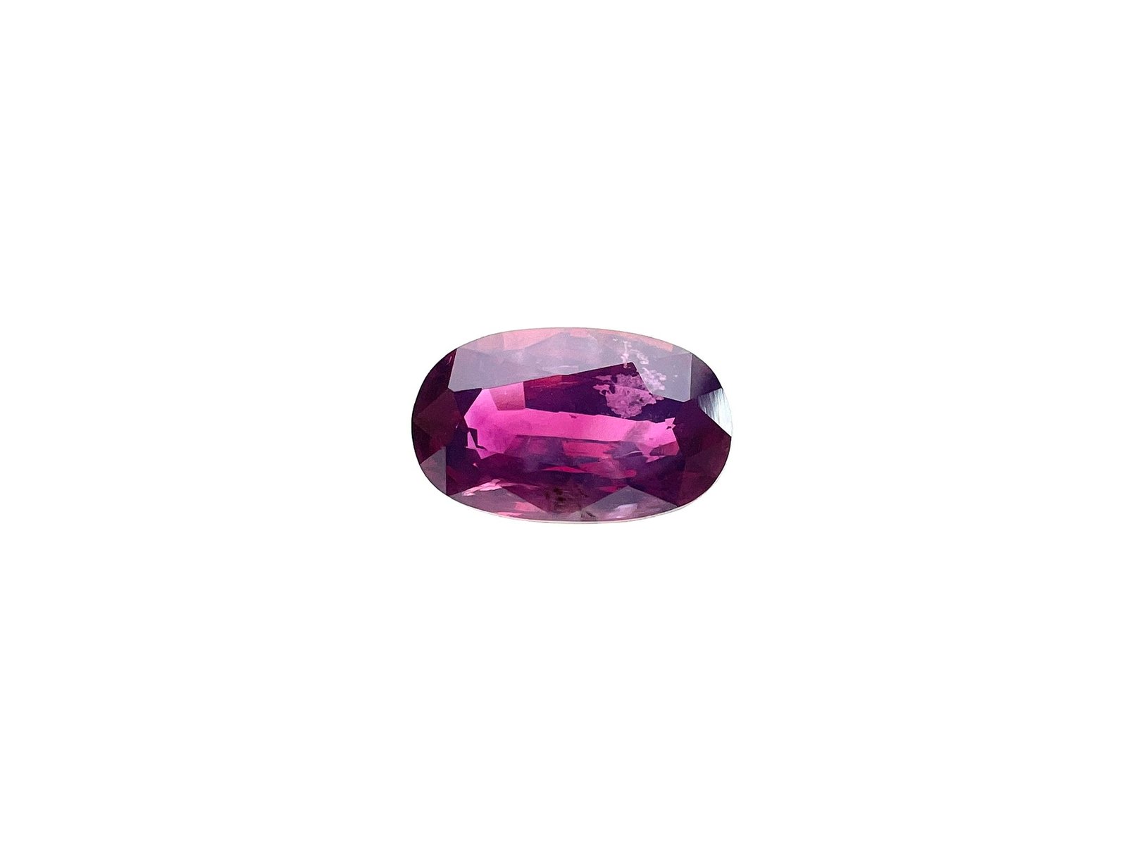 Ruby 5,670 ct