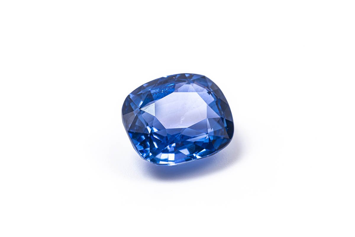 Sapphire 12,657 ct