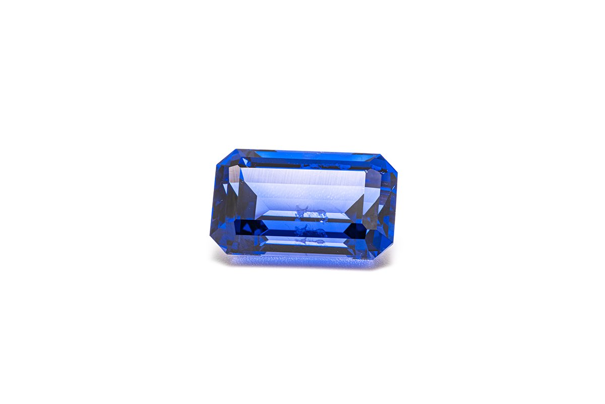 Tanzanite 19,216 ct